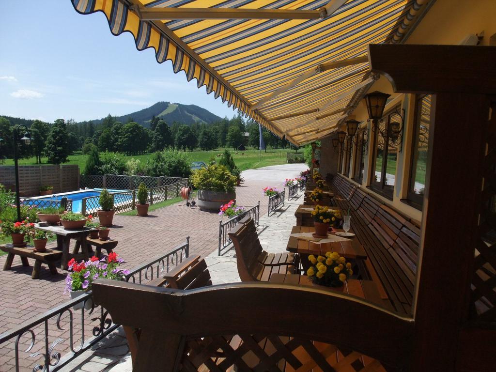 Ferienhotel Knollhof Ramsau am Dachstein Exteriör bild