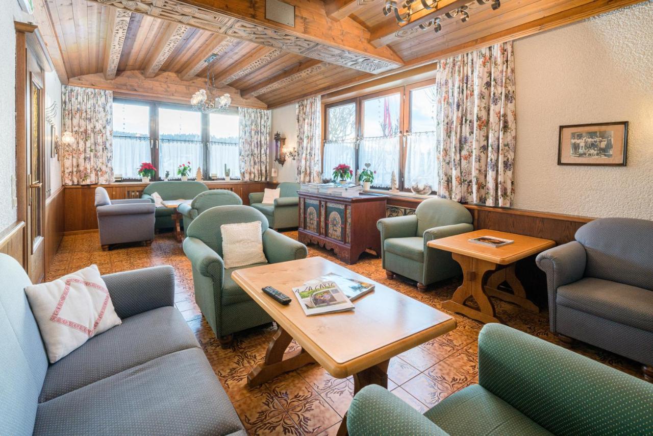 Ferienhotel Knollhof Ramsau am Dachstein Exteriör bild