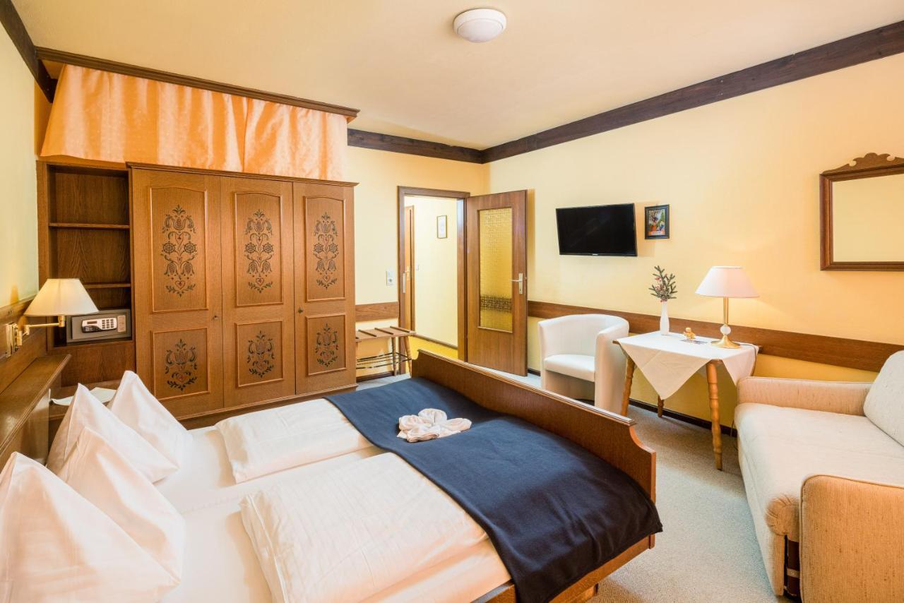 Ferienhotel Knollhof Ramsau am Dachstein Exteriör bild